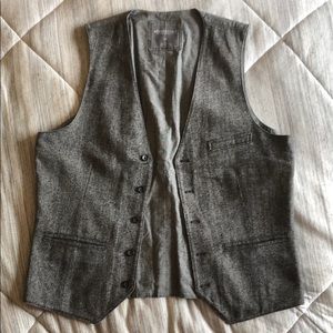 Aéropostale vest